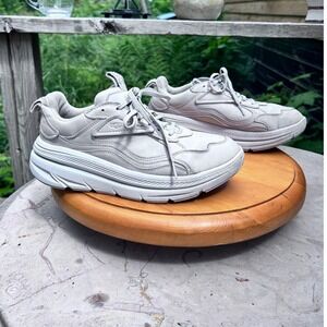 CA1 Sneaker Womens Size 9 Silver Smoke Grey Chunky Platform Leather Nubuck UGG